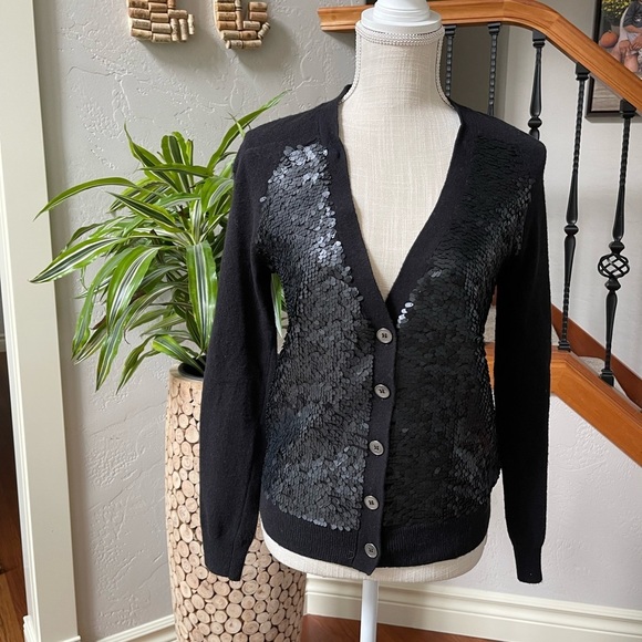 Madewell Wallace Black Matte Sequin Button Down Cardigan Sweater Size: XS - Picture 3 of 9